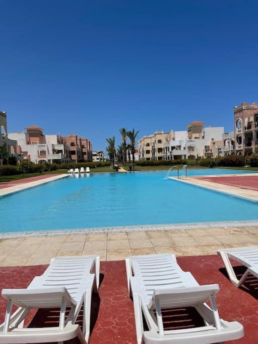 Appartement En Residence + Grande Terrasse Sur Le Toit Saïdia Εξωτερικό φωτογραφία