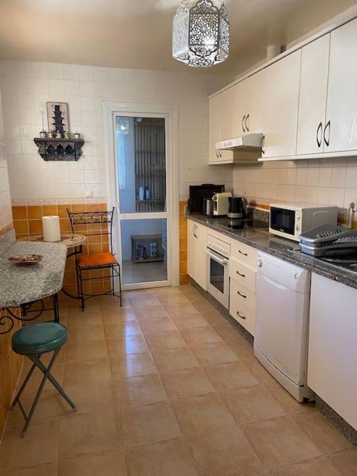 Appartement En Residence + Grande Terrasse Sur Le Toit Saïdia Εξωτερικό φωτογραφία