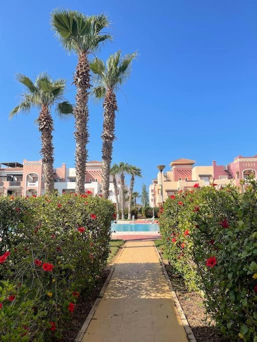 Appartement En Residence + Grande Terrasse Sur Le Toit Saïdia Εξωτερικό φωτογραφία