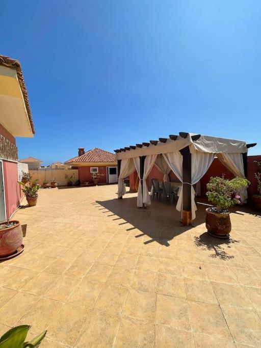Appartement En Residence + Grande Terrasse Sur Le Toit Saïdia Εξωτερικό φωτογραφία