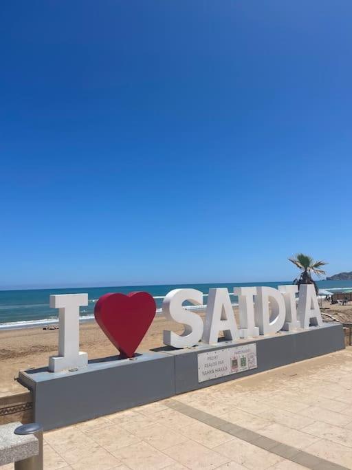 Appartement En Residence + Grande Terrasse Sur Le Toit Saïdia Εξωτερικό φωτογραφία