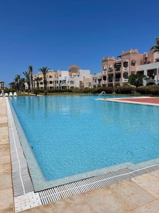 Appartement En Residence + Grande Terrasse Sur Le Toit Saïdia Εξωτερικό φωτογραφία