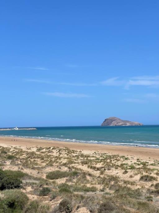Appartement En Residence + Grande Terrasse Sur Le Toit Saïdia Εξωτερικό φωτογραφία