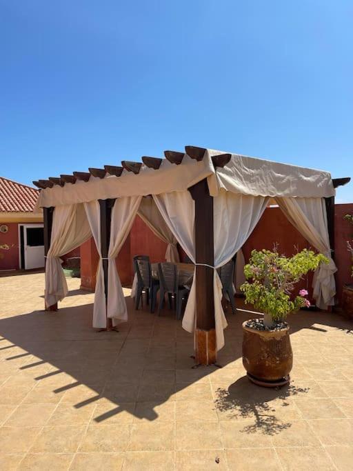 Appartement En Residence + Grande Terrasse Sur Le Toit Saïdia Εξωτερικό φωτογραφία